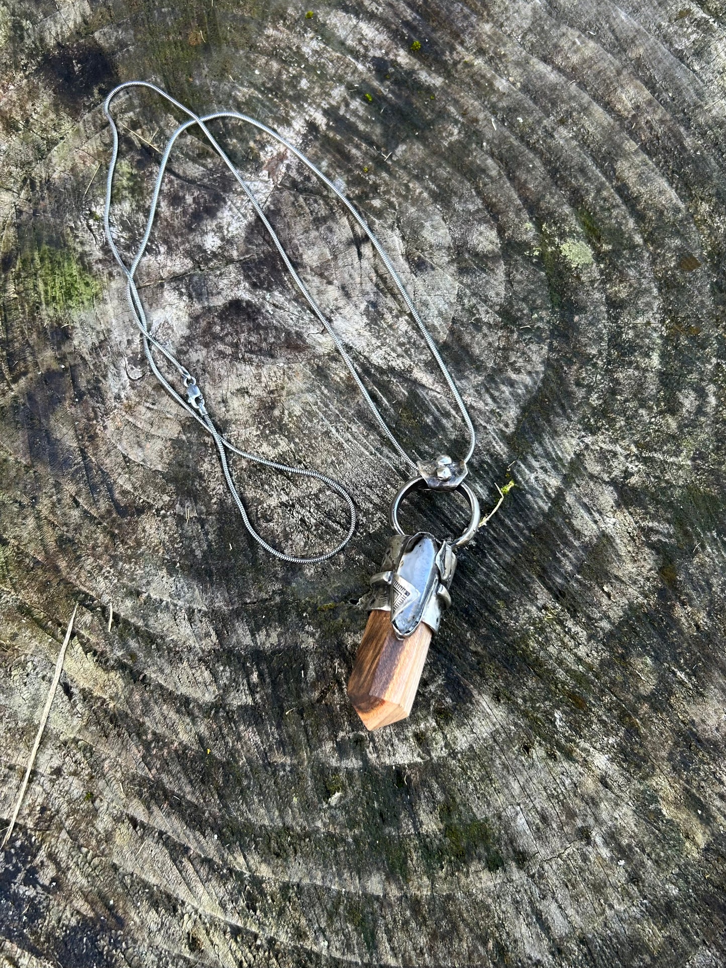 Talisman bois de pistachier