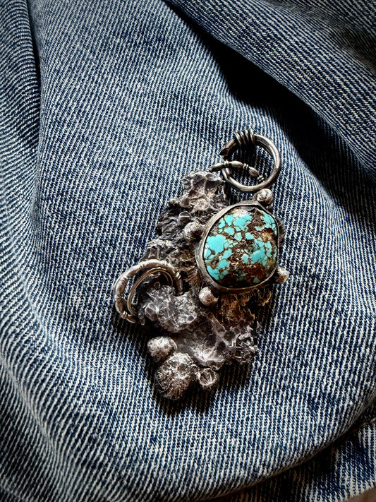 Pendentif {Shield }