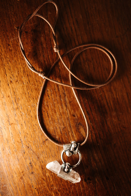 Collier { Arkane }