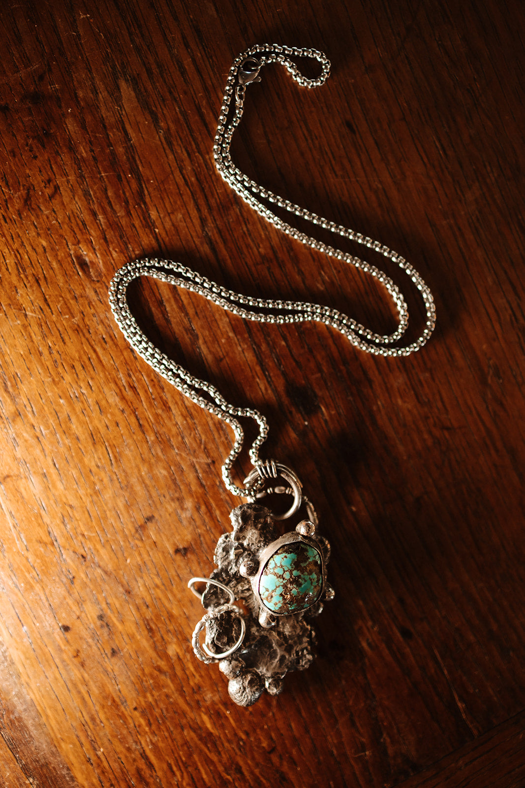 Pendentif {Shield }
