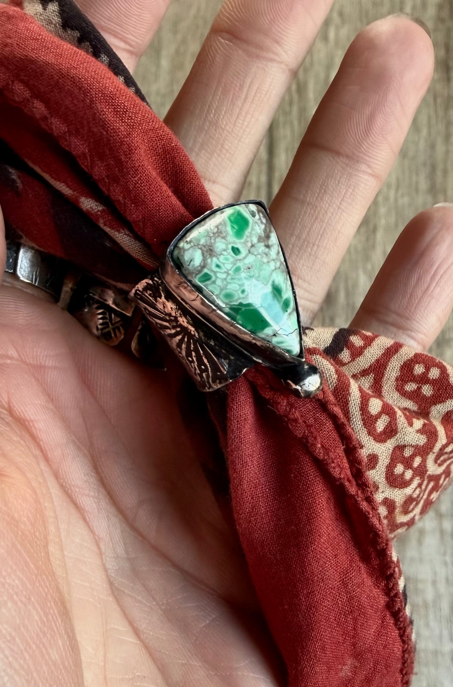 Anneau de foulard {Apache}