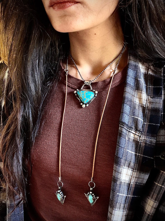 Collier lasso { Eole }
