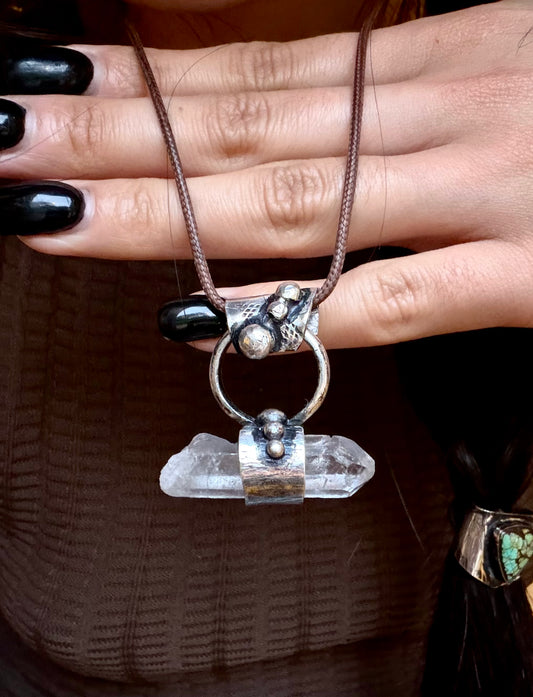 Collier { Arkane }