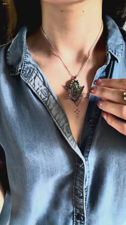 Collier [Waterfall}