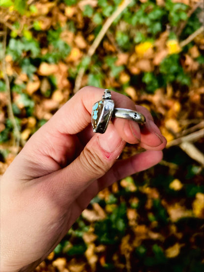 Bague triangle en turquoise
